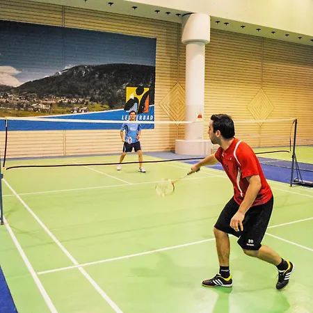 Cristal-9 By Interhome 아파트 로이커바드