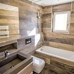 Cristal-9 By Interhome Appartement