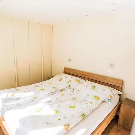 Appartement Cristal-9 By Interhome Loèche-les-Bains